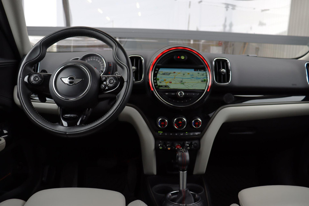 50372954-7.jpg